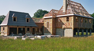 Manoir et ses dépendances près de Conches en Ouches. Département 27 (Eure).