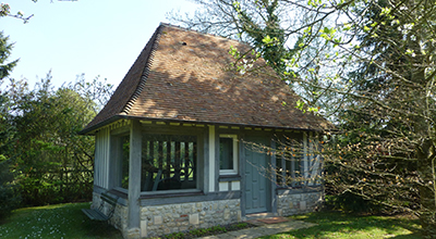 Construction d’un ensemble de petites annexes en matériaux anciens